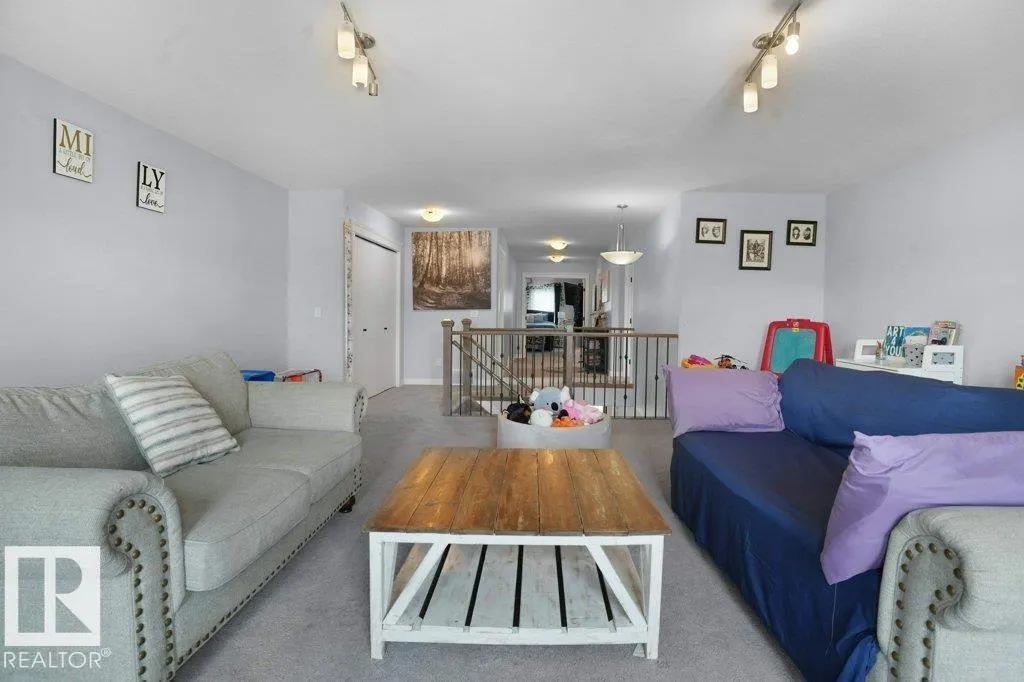 1928 51 ST SW
