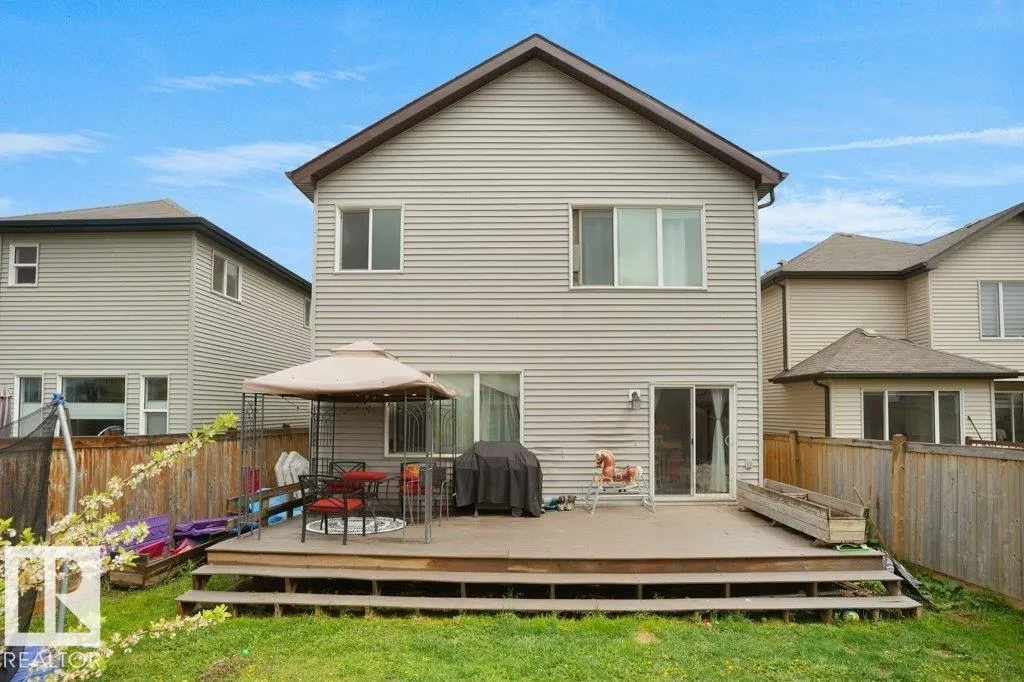 1928 51 ST SW
