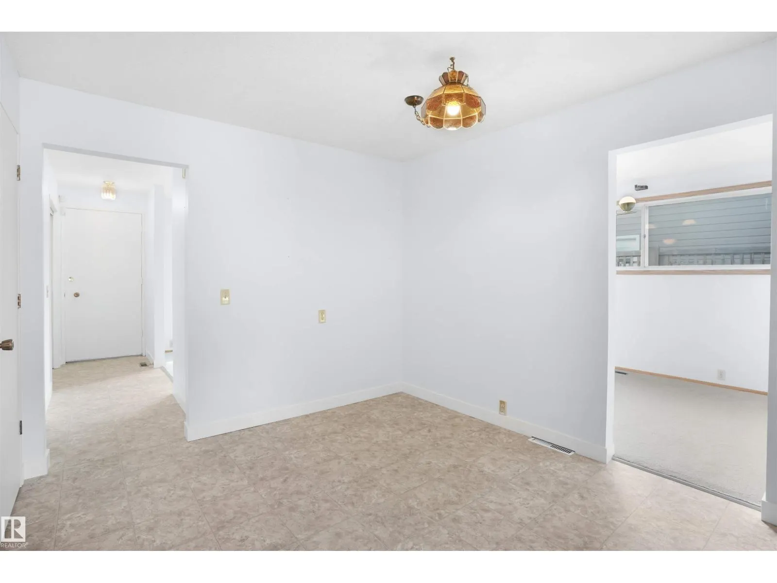 14324 49 AV NW NW