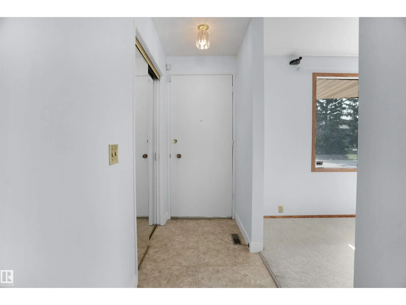 14324 49 AV NW NW