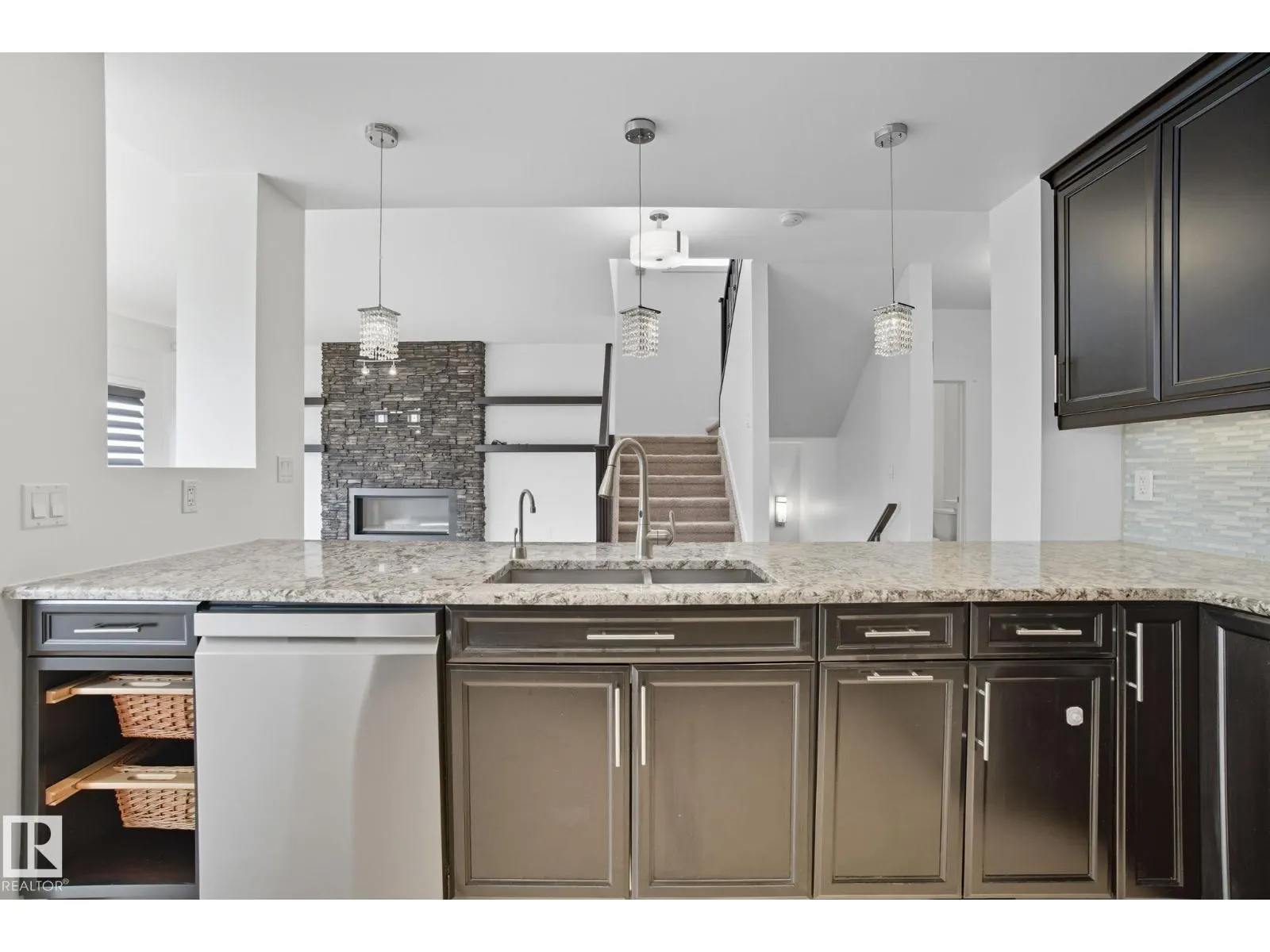 12948 202 ST NW