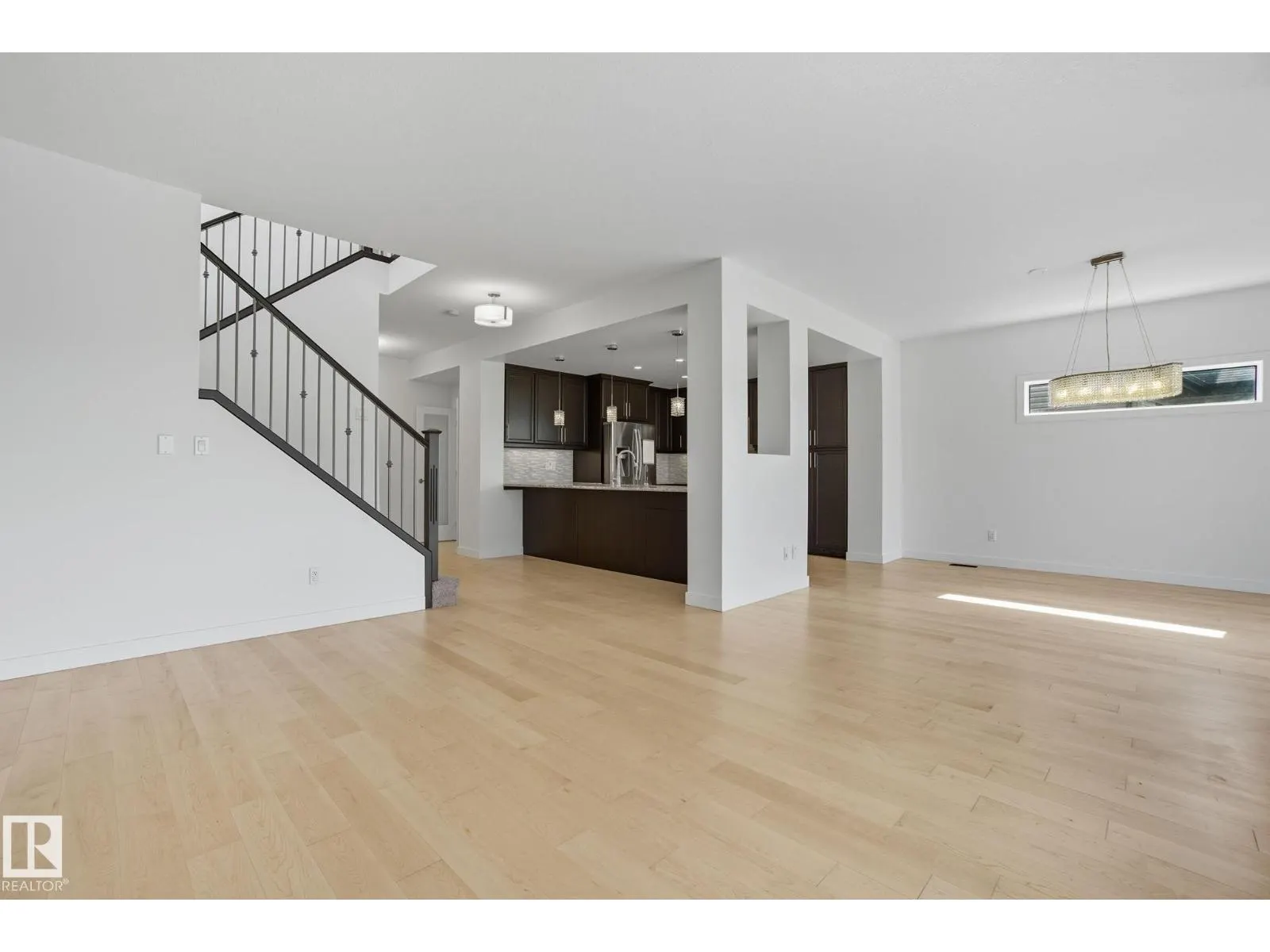 12948 202 ST NW