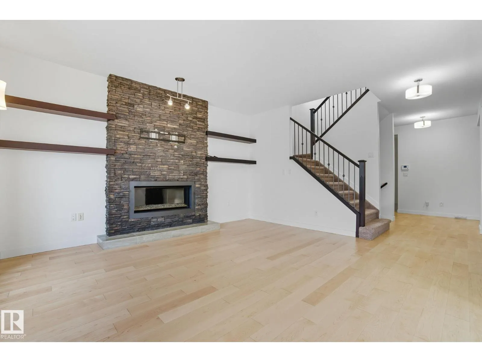 12948 202 ST NW