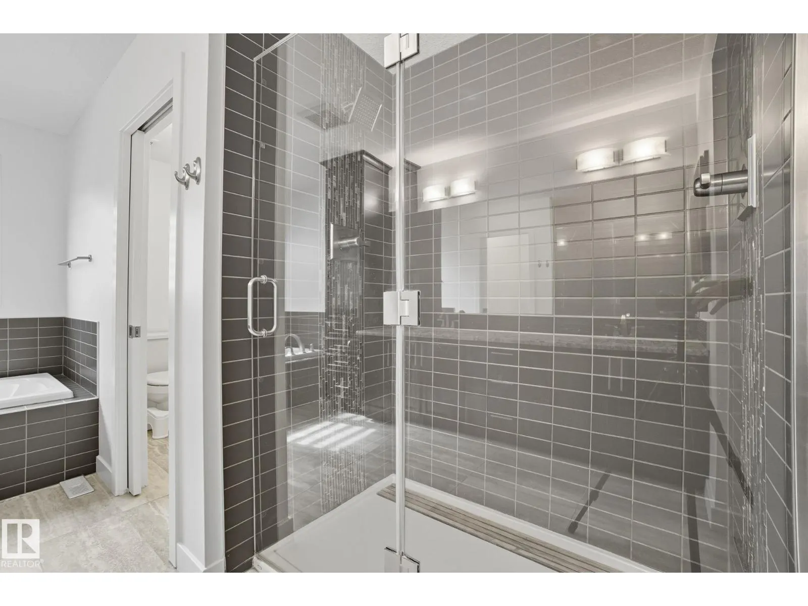 12948 202 ST NW