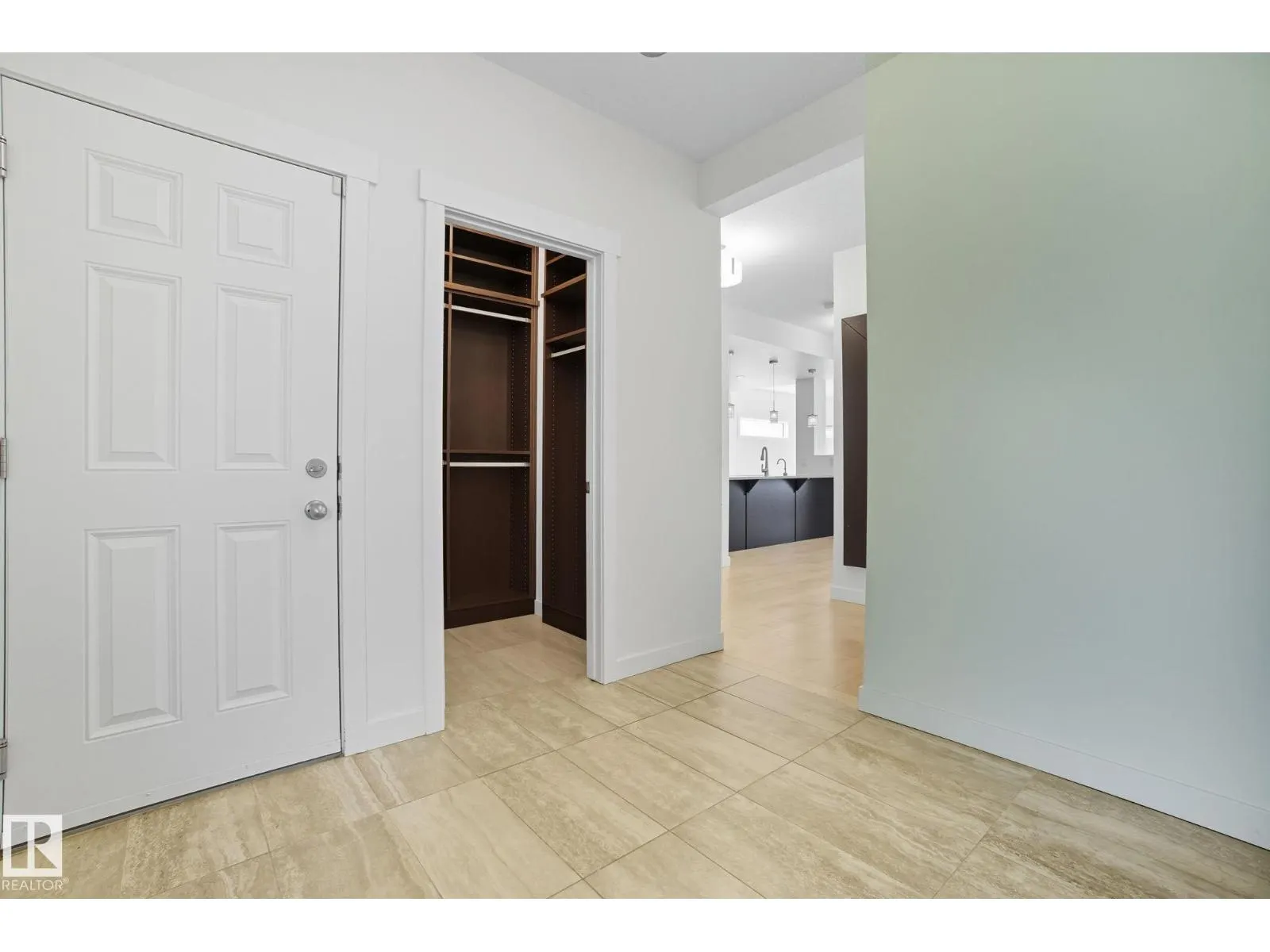 12948 202 ST NW