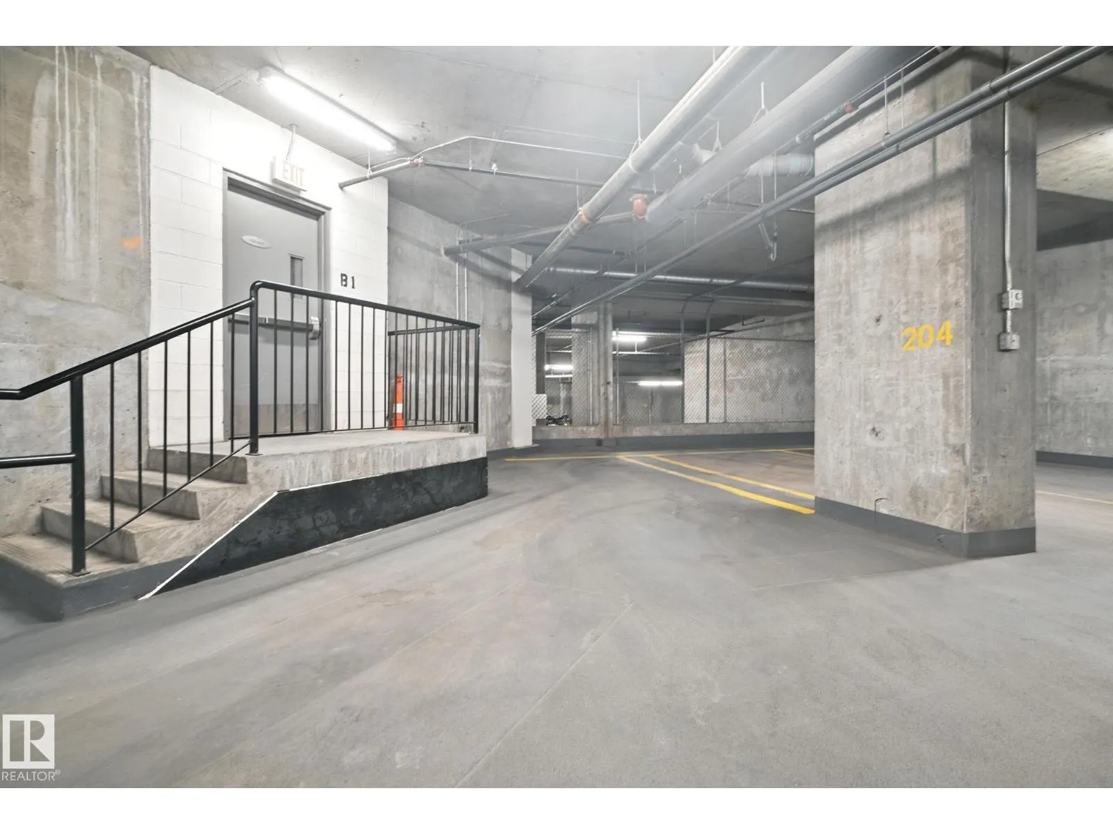 #1306 10152 104 ST NW