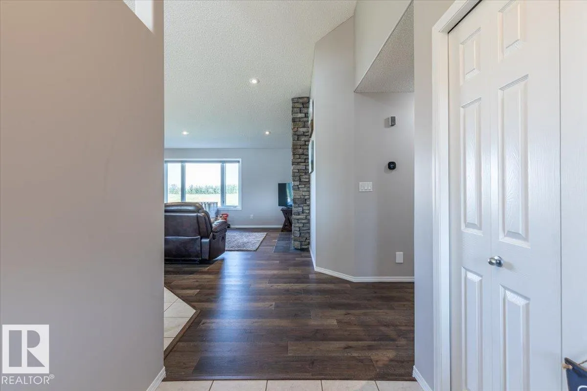 27318 TWP ROAD 482