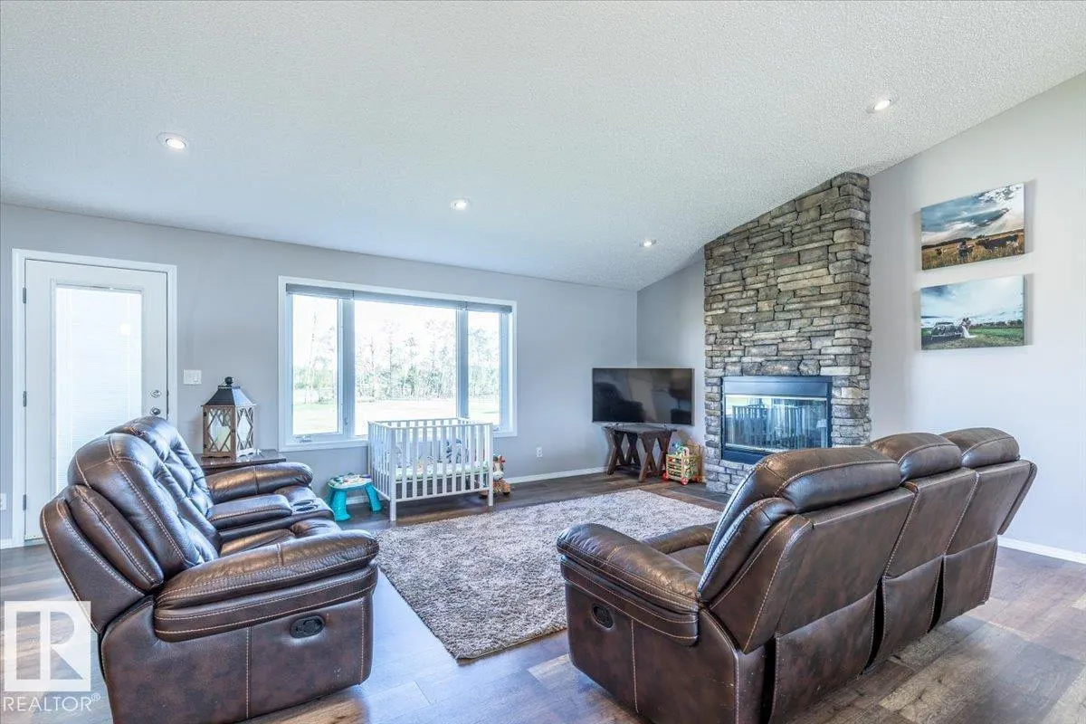 27318 TWP ROAD 482