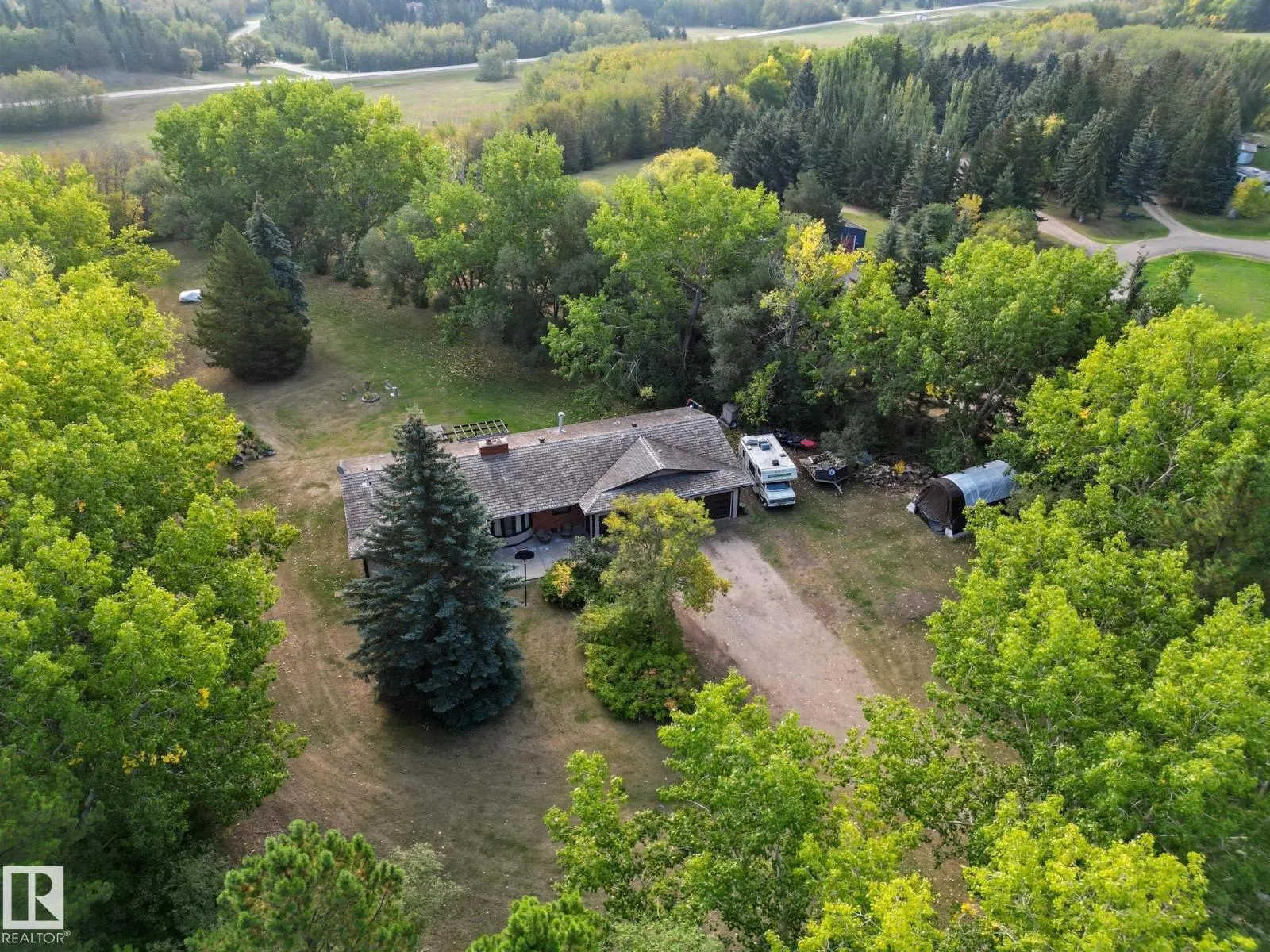 #103 24213 TWP ROAD 554