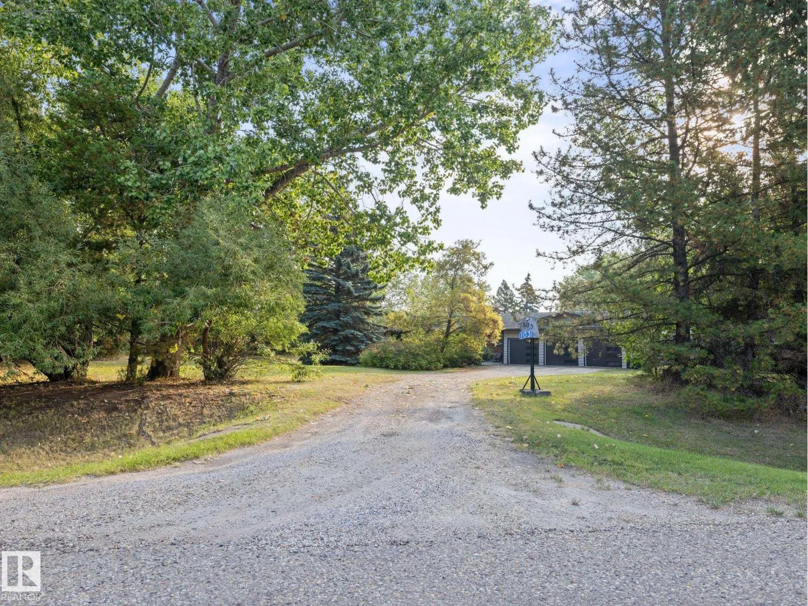 #103 24213 TWP ROAD 554