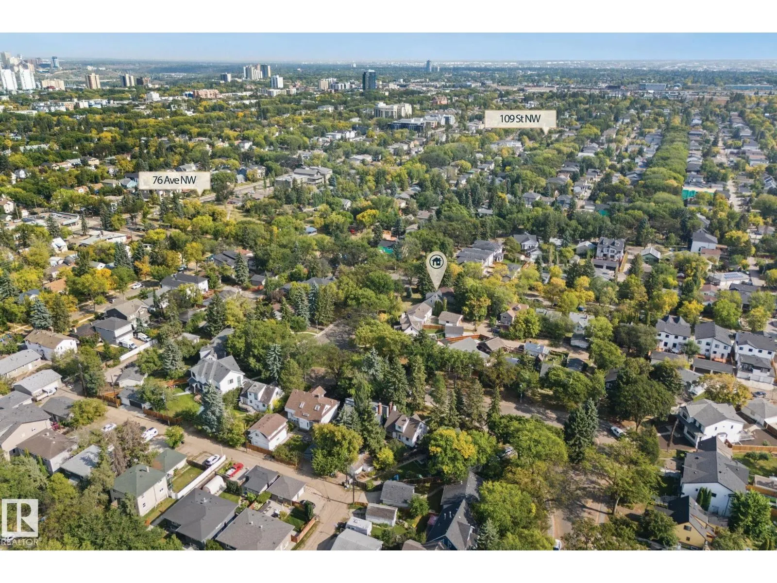 11207 73 AV NW