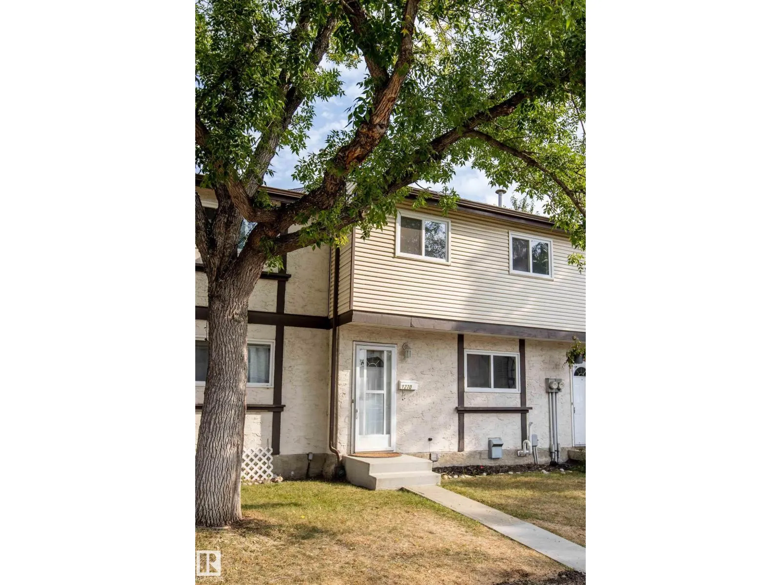 1270 LAKEWOOD RD W NW