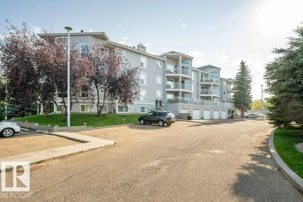 #411 65 GERVAIS RD