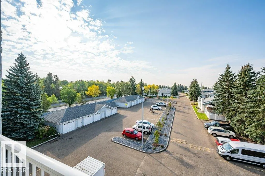 #411 65 GERVAIS RD