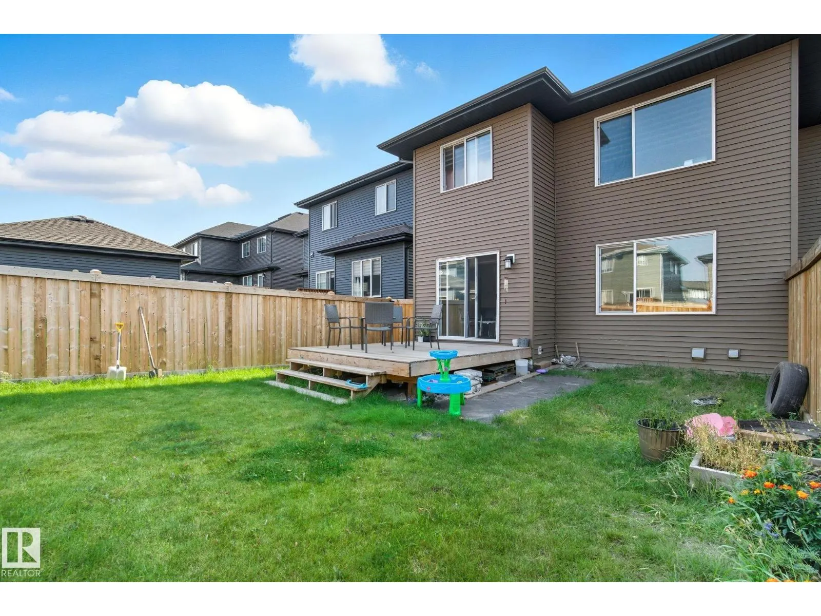 2039 WONNACOTT WY SW