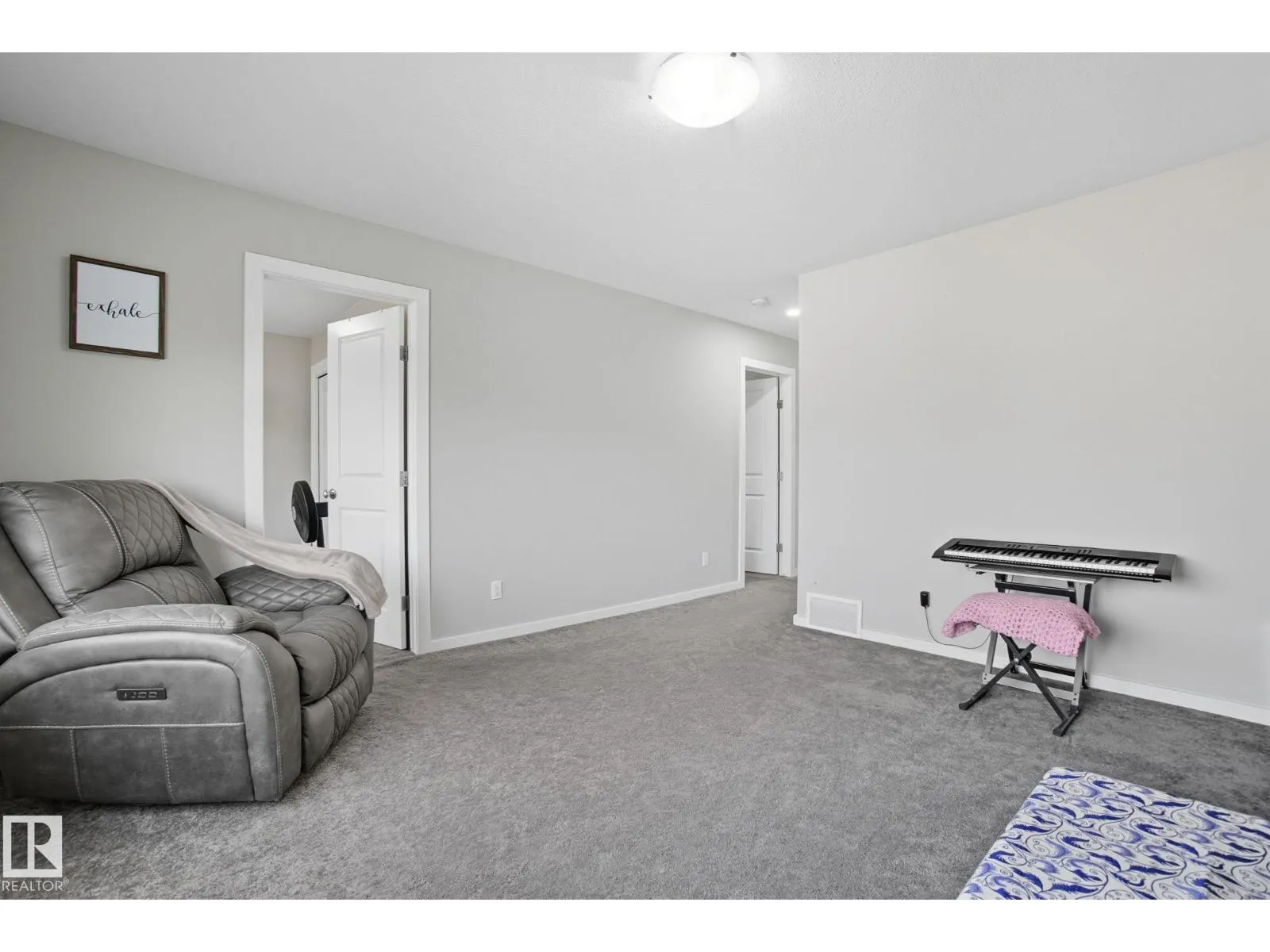2039 WONNACOTT WY SW