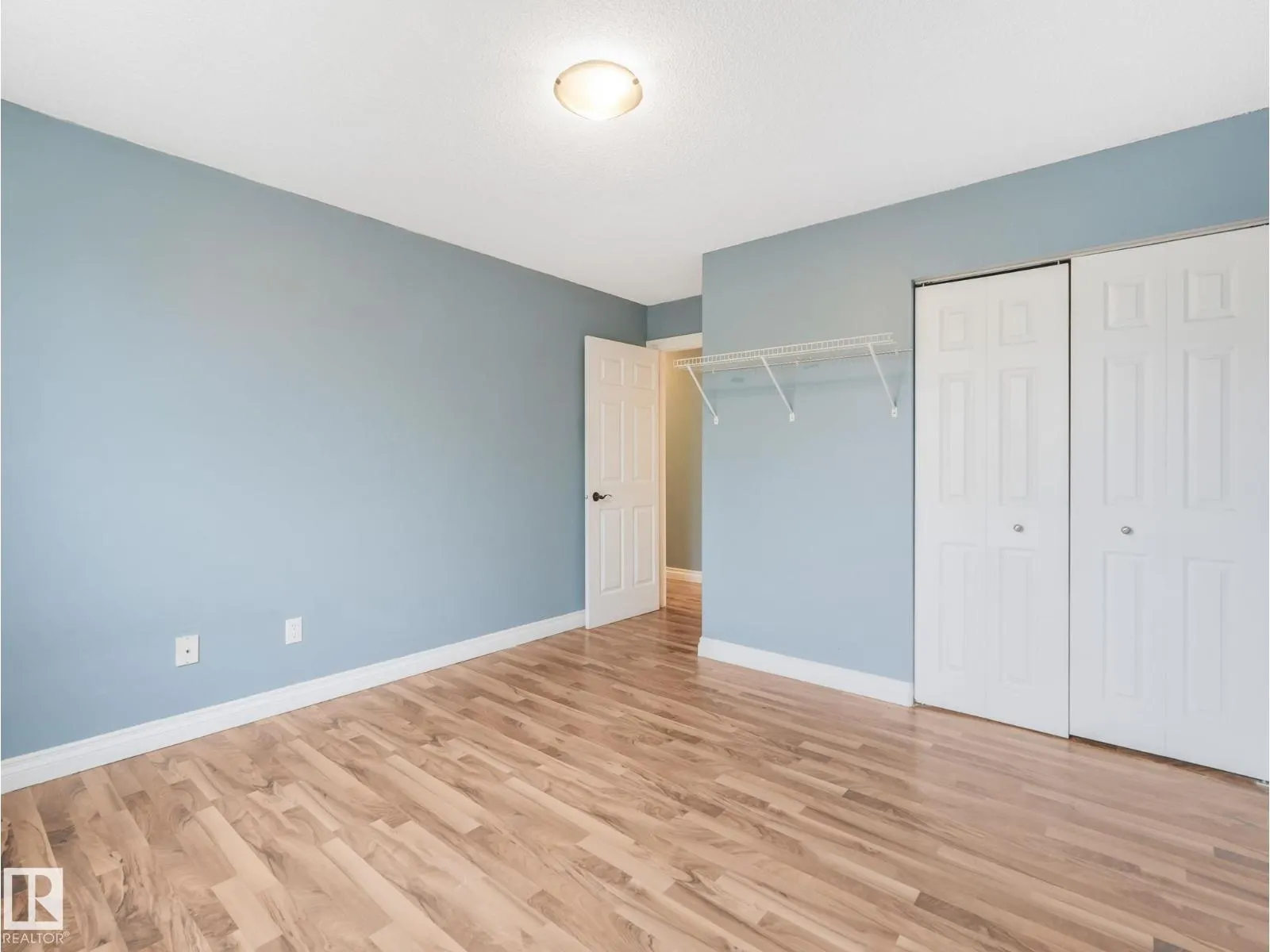 #205 12223 82 ST NW