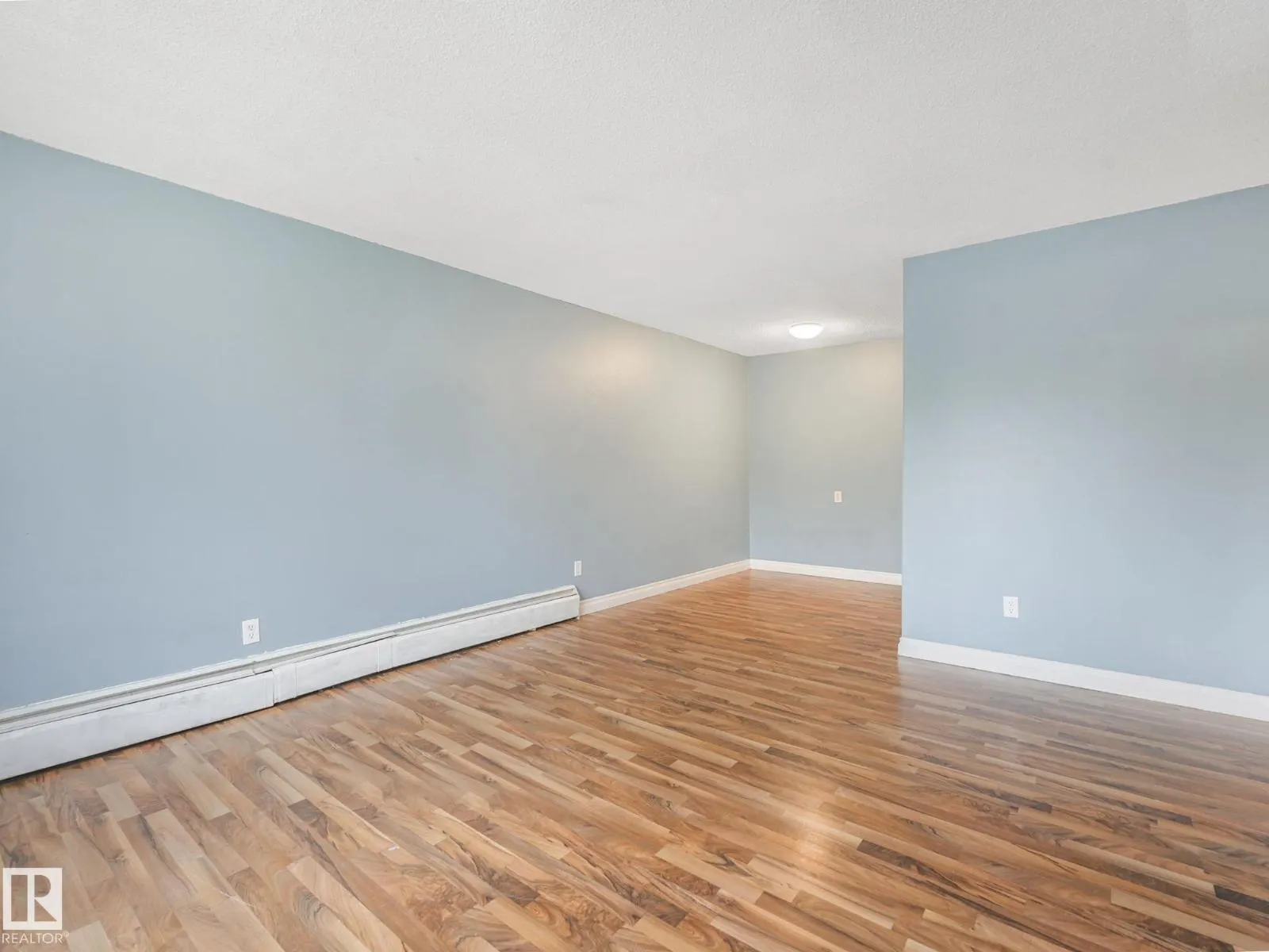 #205 12223 82 ST NW