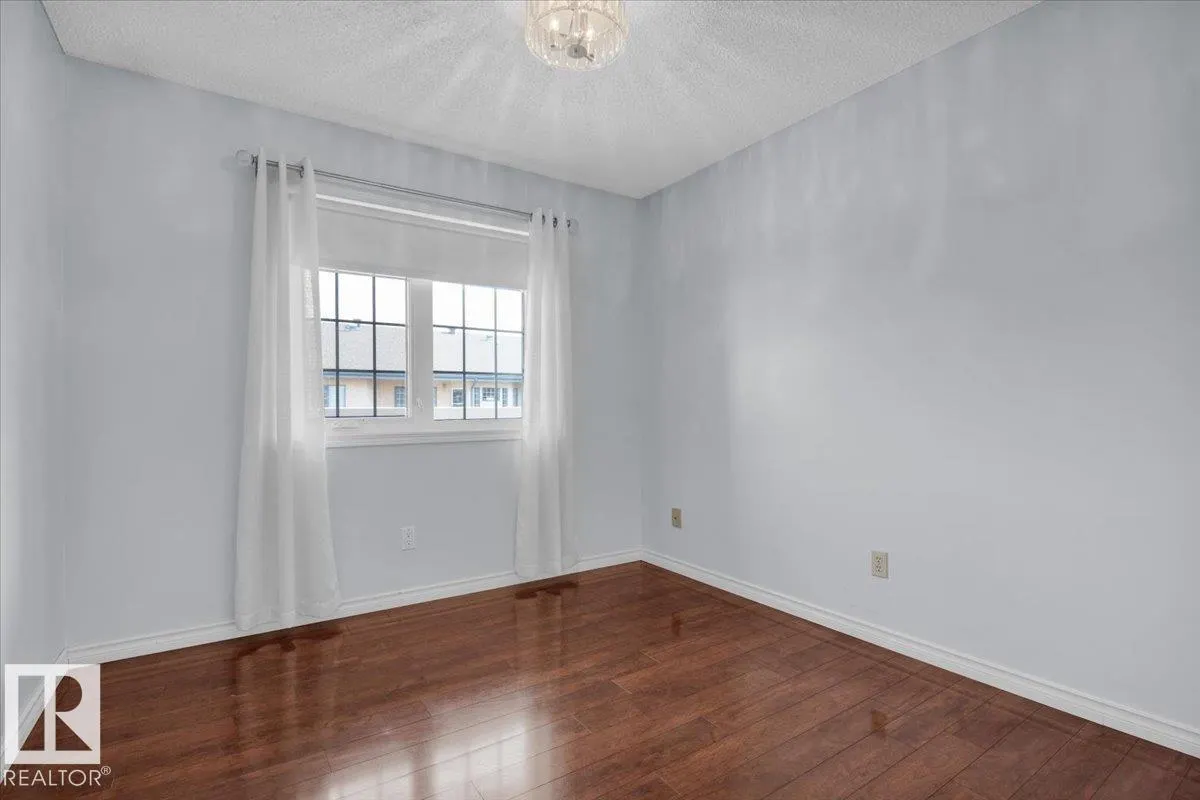 #303 17151 94A AV NW NW