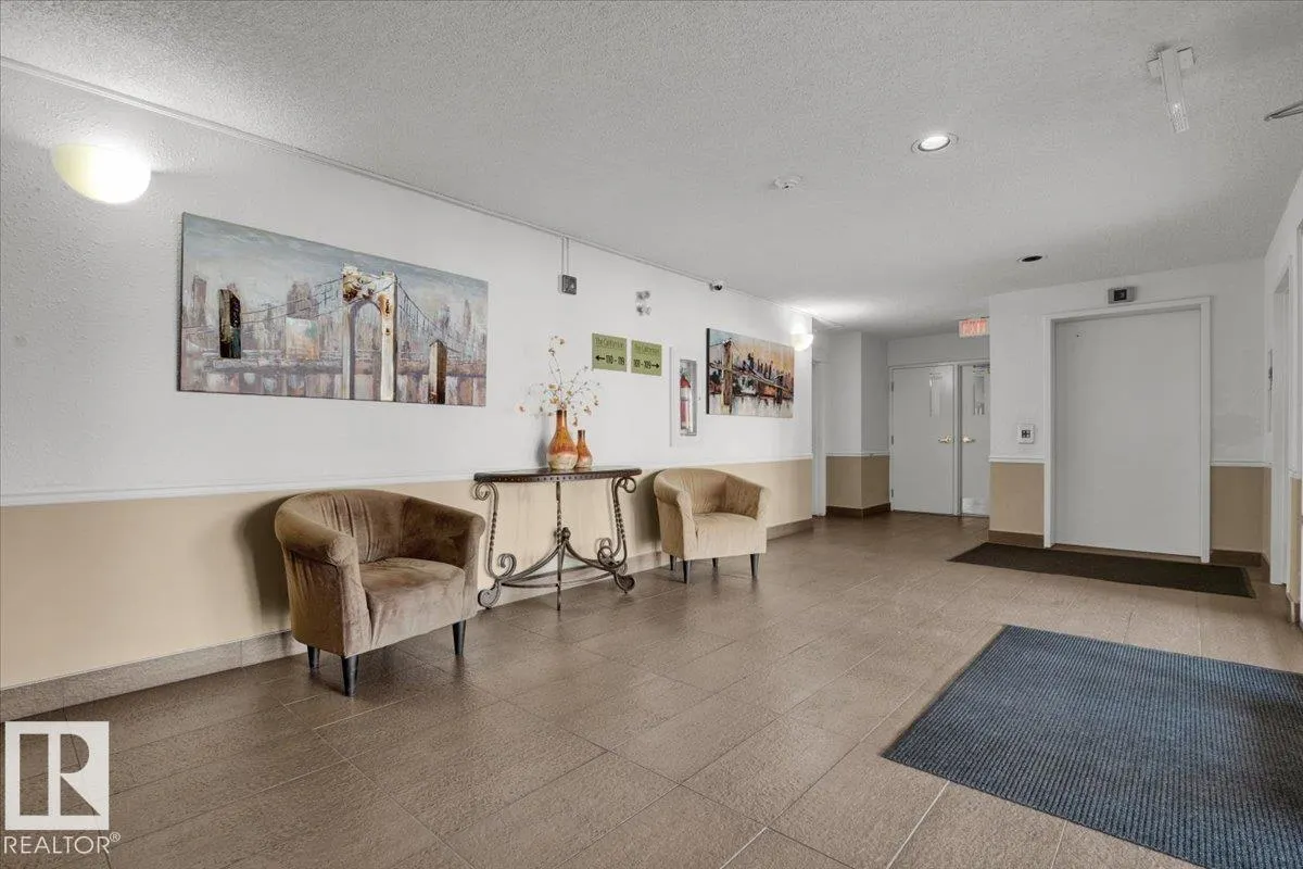 #303 17151 94A AV NW NW