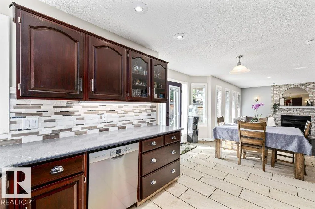 57 Chelsea WY