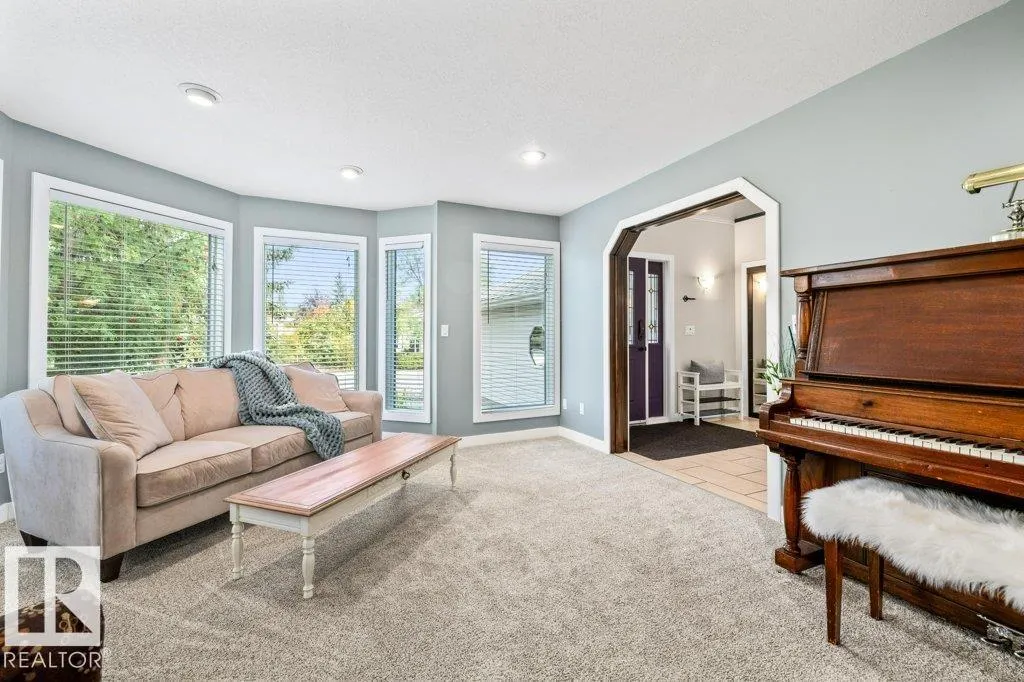 57 Chelsea WY