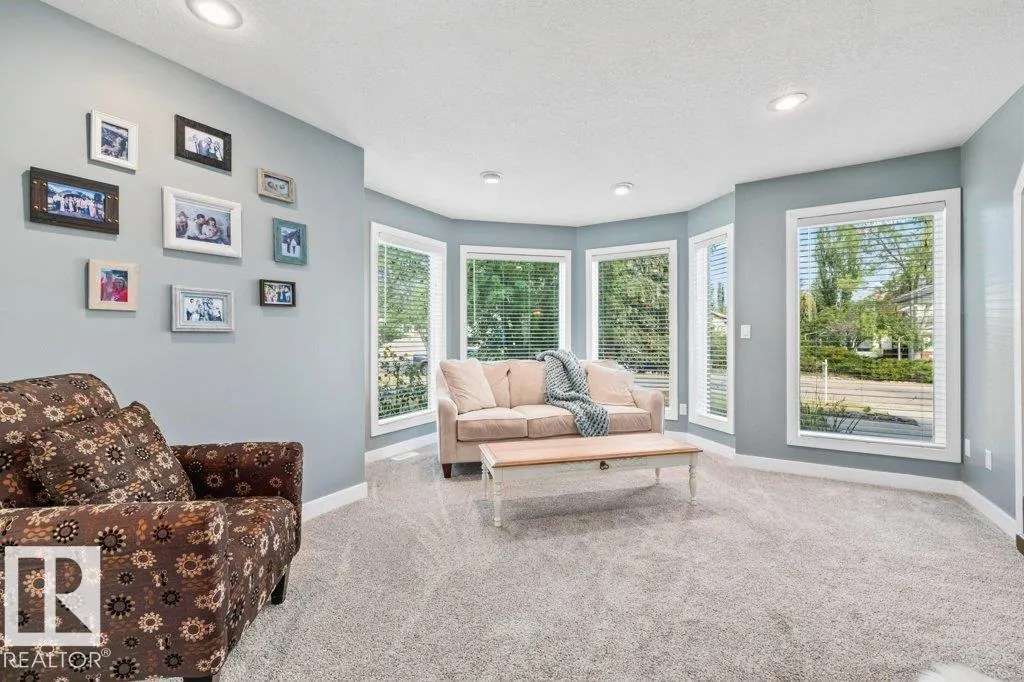 57 Chelsea WY