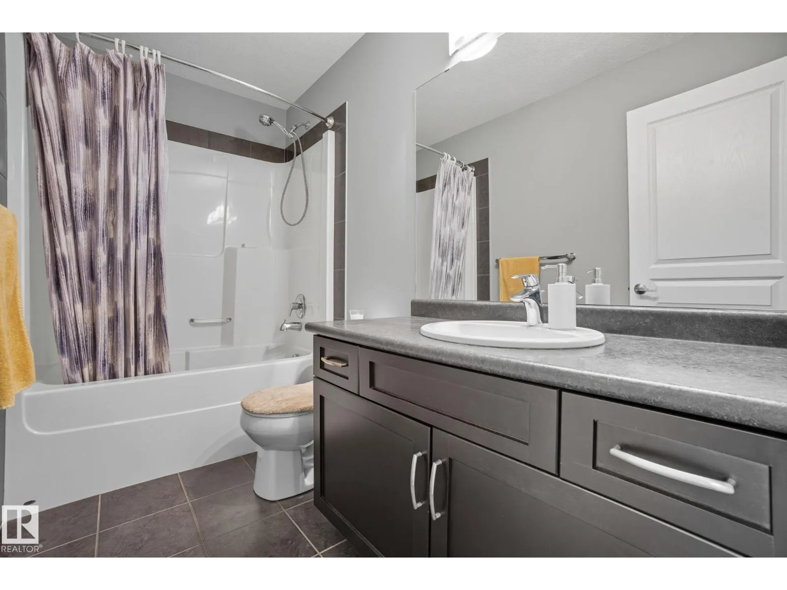 18012 85 ST NW