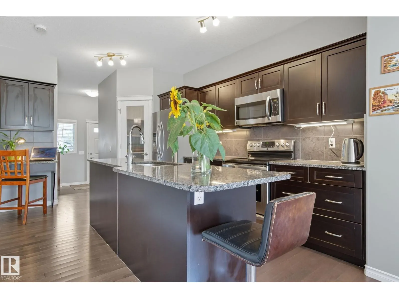 18012 85 ST NW
