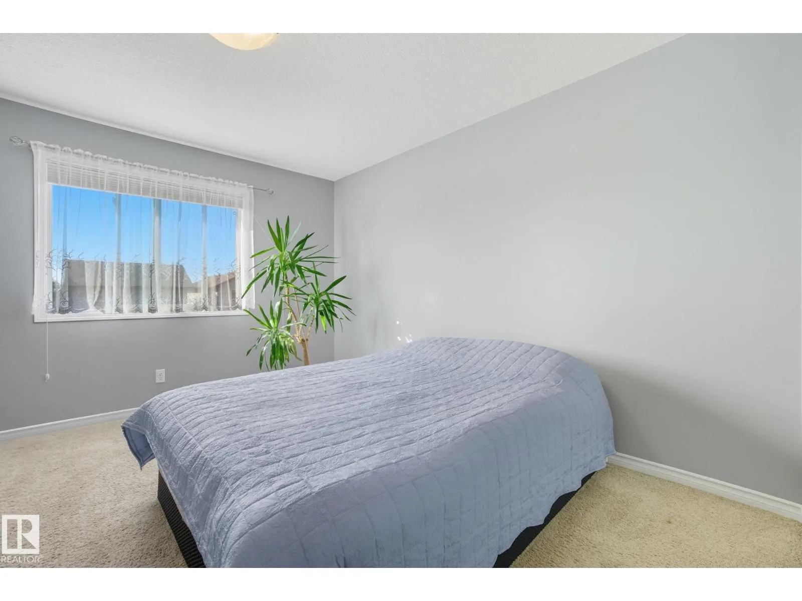 18012 85 ST NW