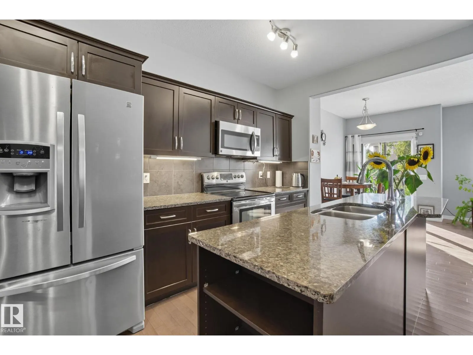 18012 85 ST NW