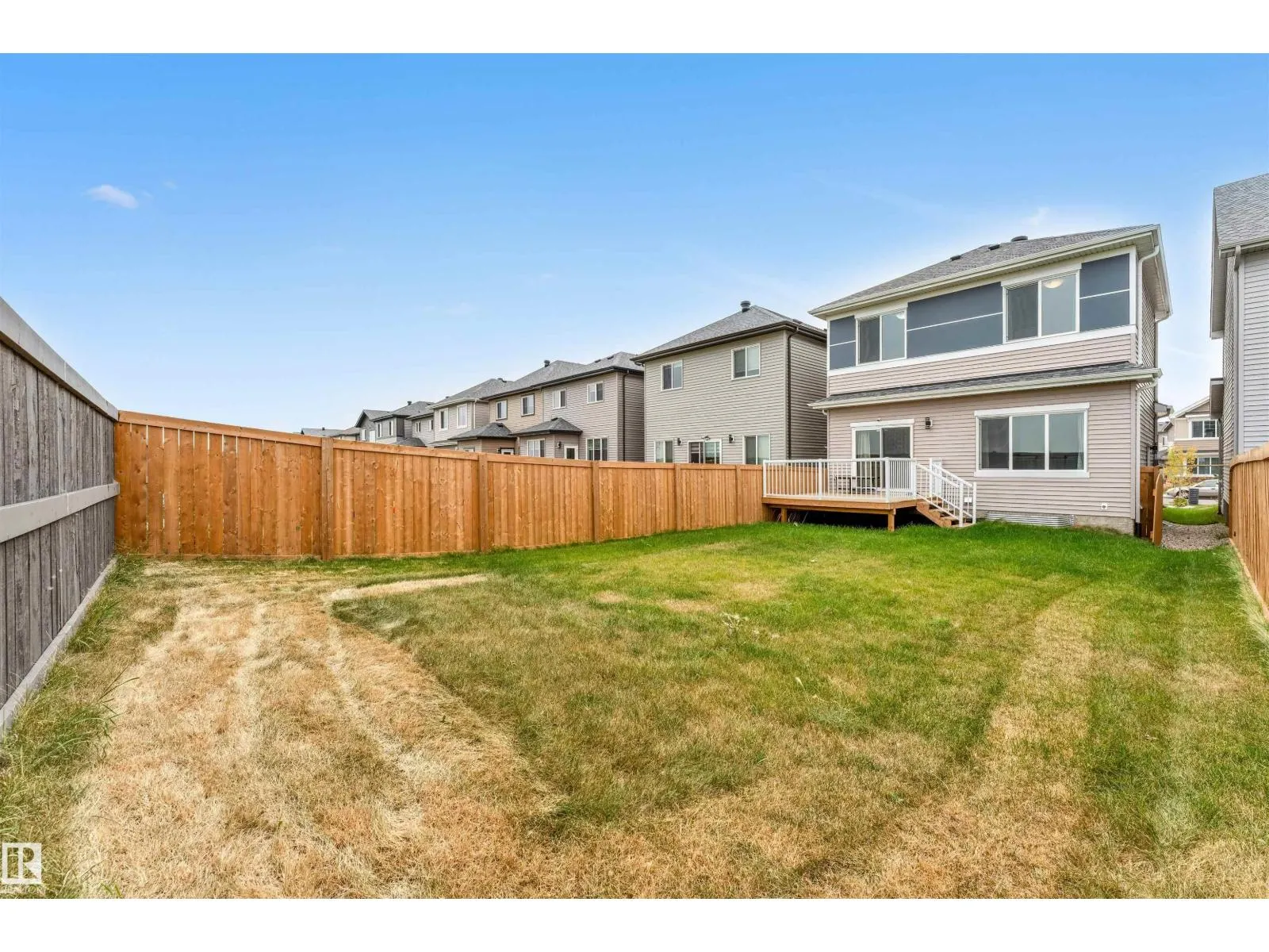 4708 177 AV NW