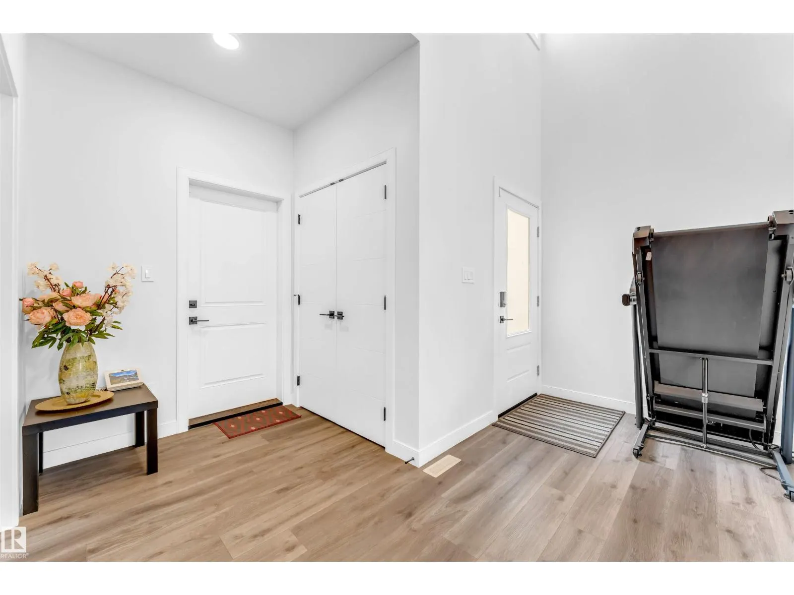 4708 177 AV NW