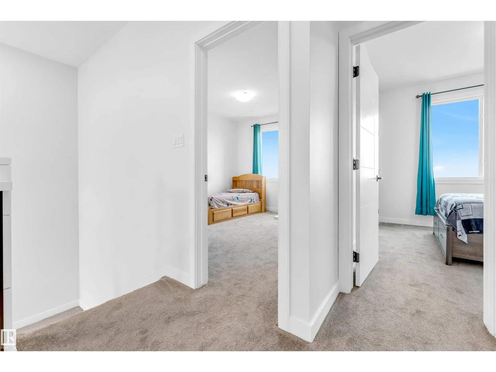 4708 177 AV NW