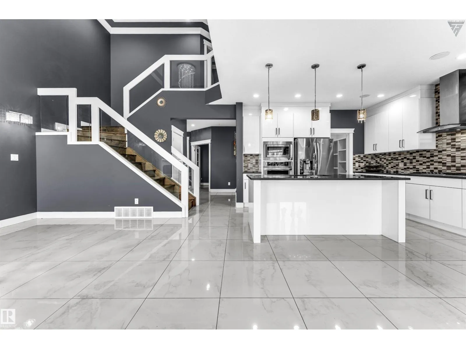 3662 HUMMINGBIRD WY NW