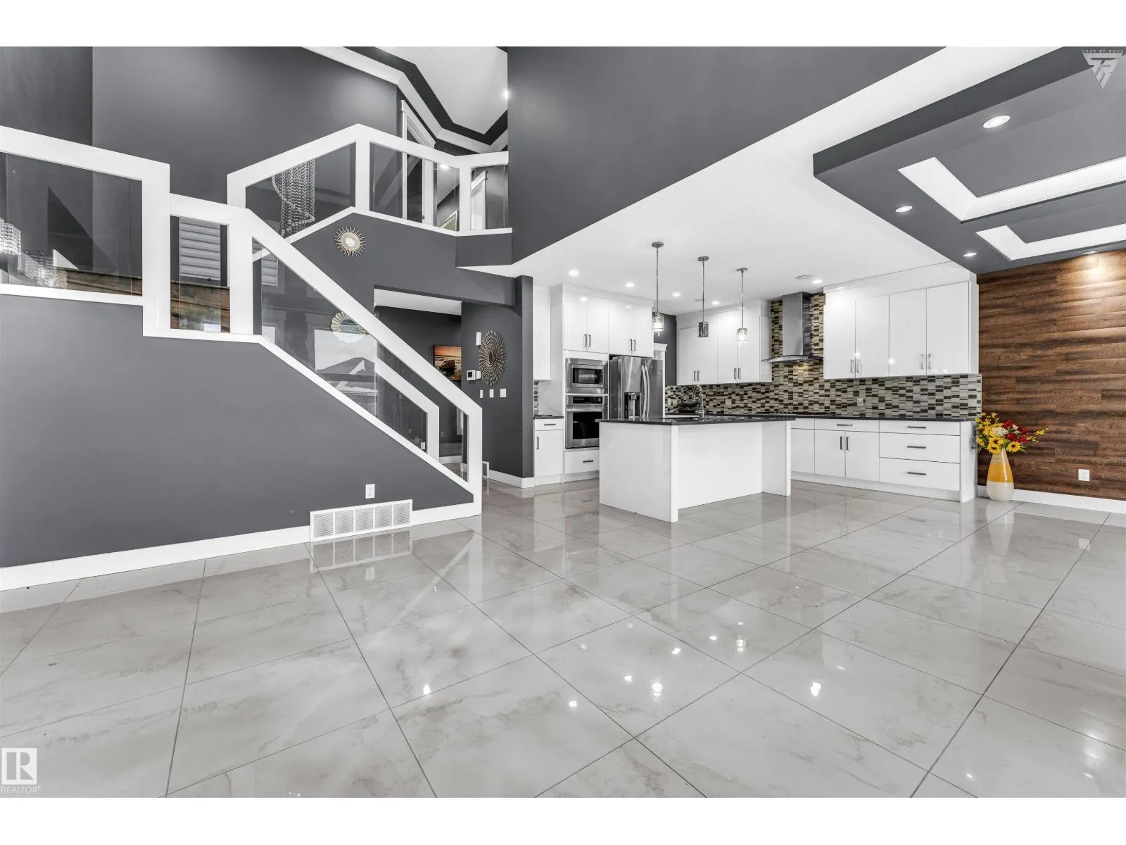 3662 HUMMINGBIRD WY NW