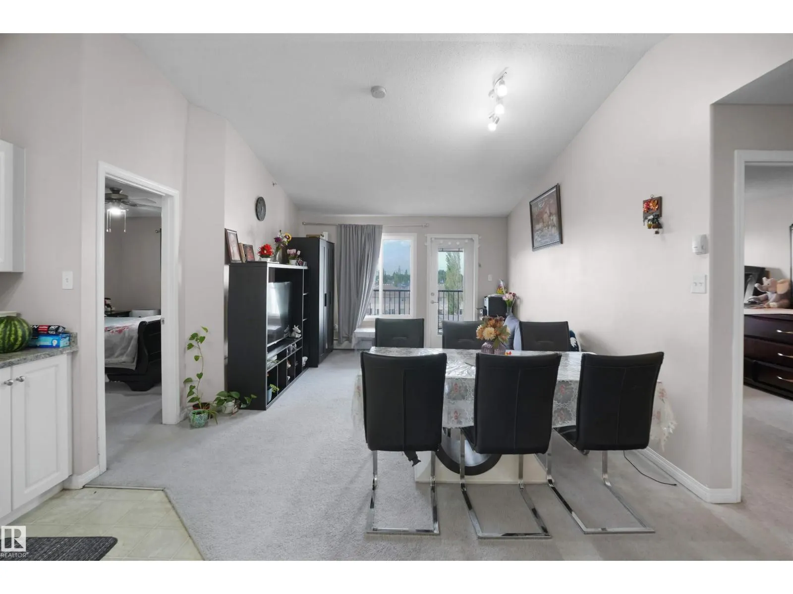 #430 111 EDWARDS DR SW