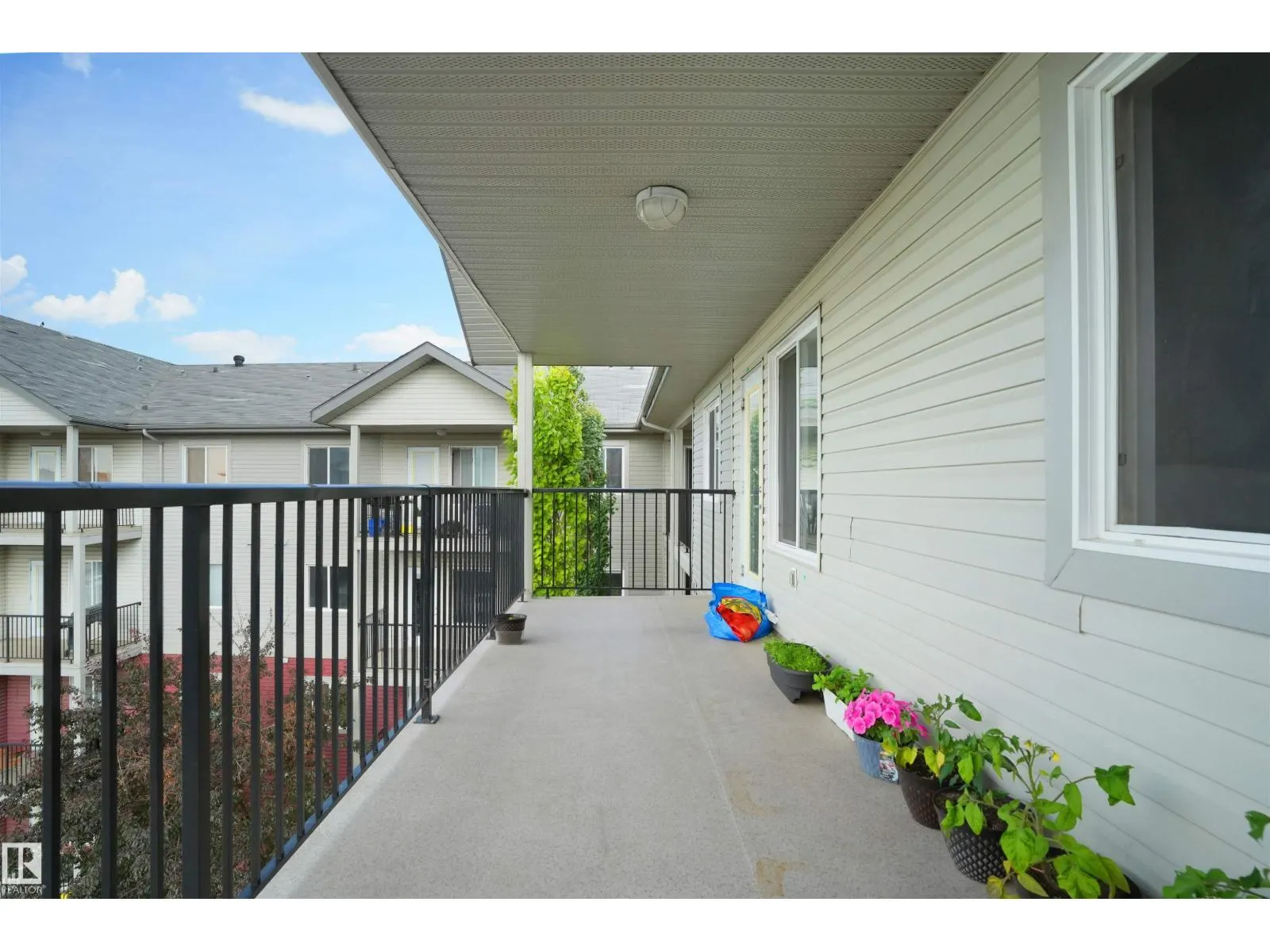#430 111 EDWARDS DR SW
