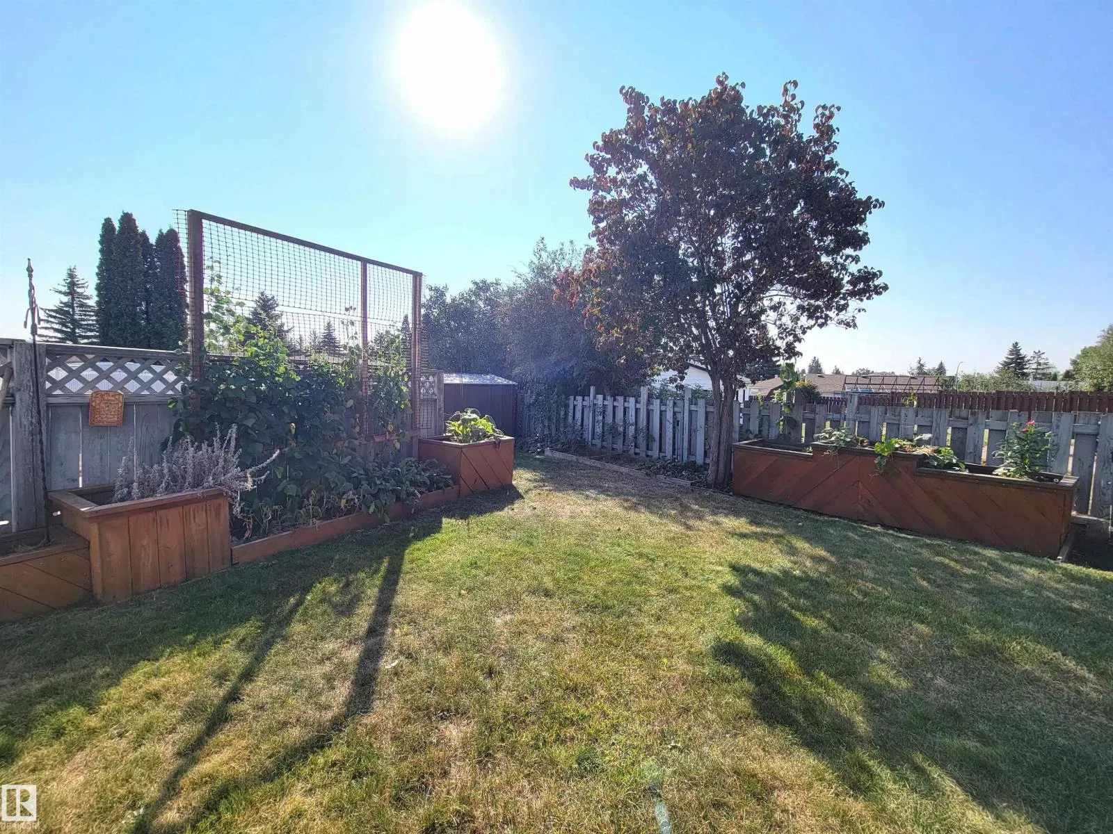 14107 70 ST NW