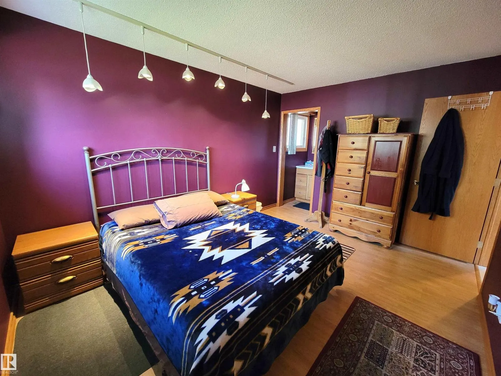 14107 70 ST NW