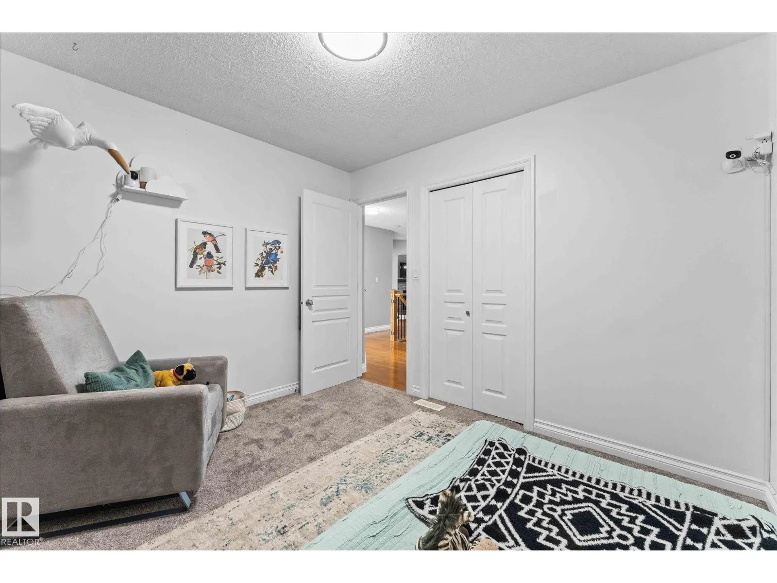 26 LINKSIDE WY