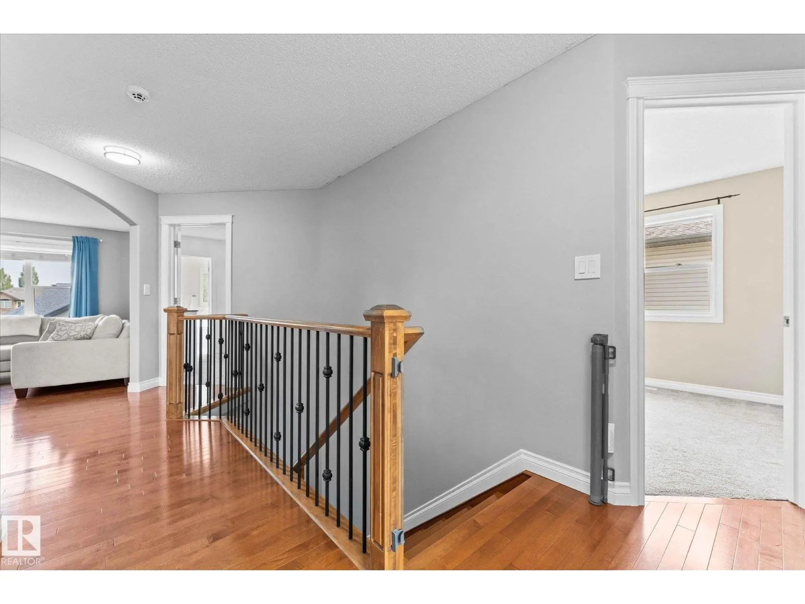 26 LINKSIDE WY