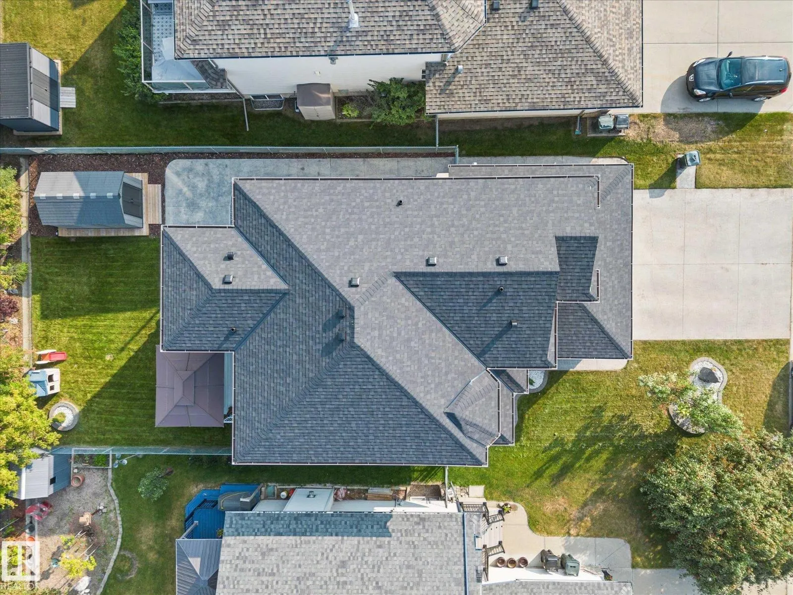 26 LINKSIDE WY