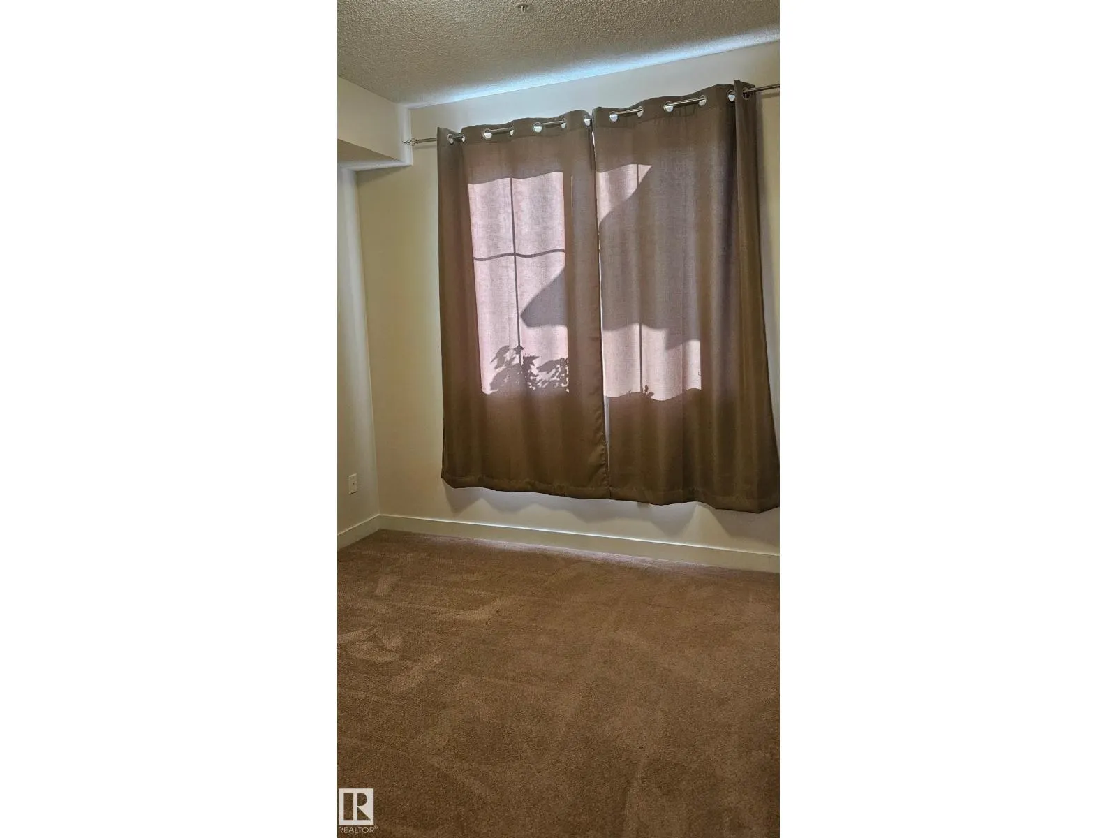 ##113 10530 56 AV NW NW