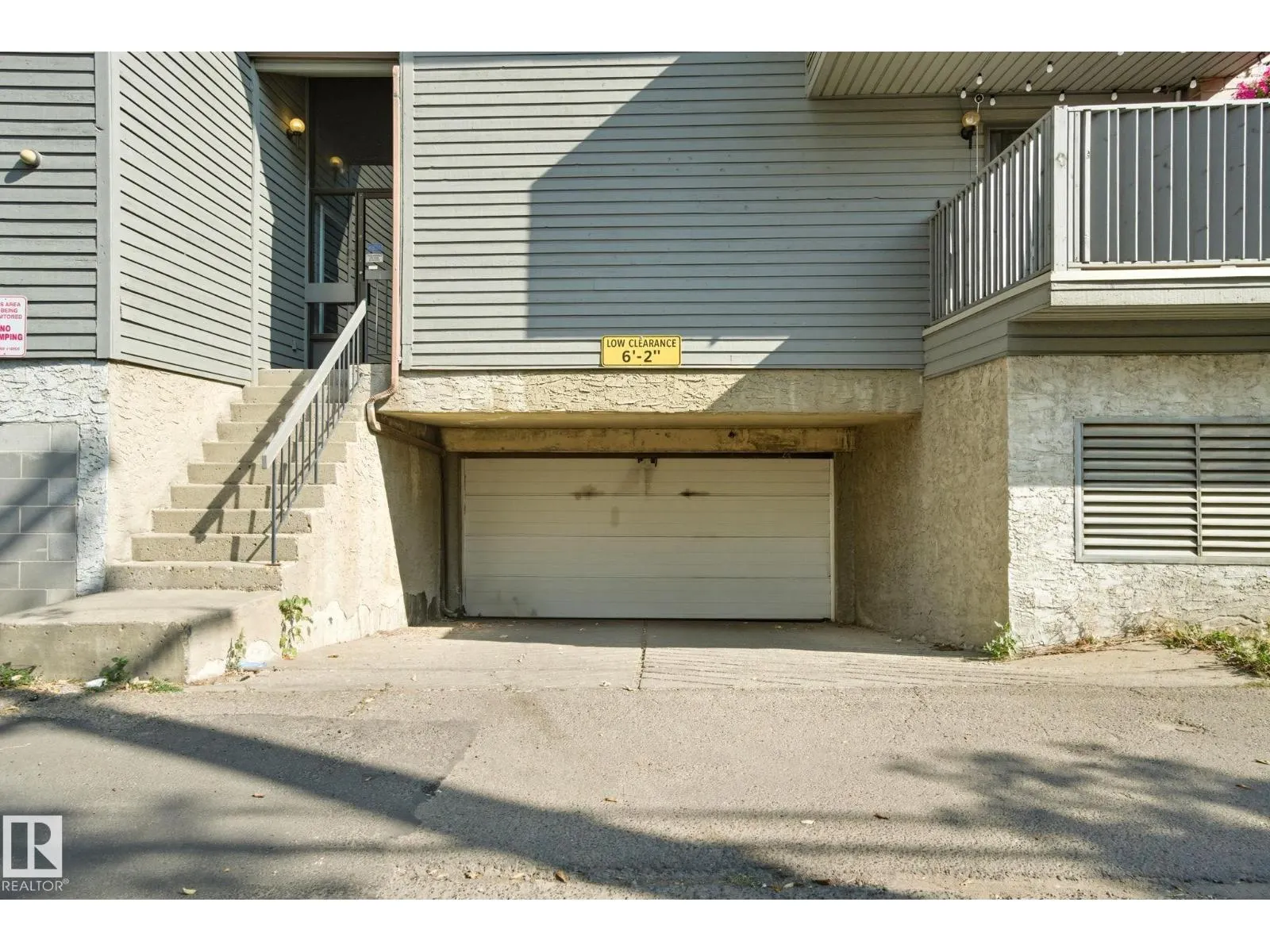 #3 10032 113 ST NW