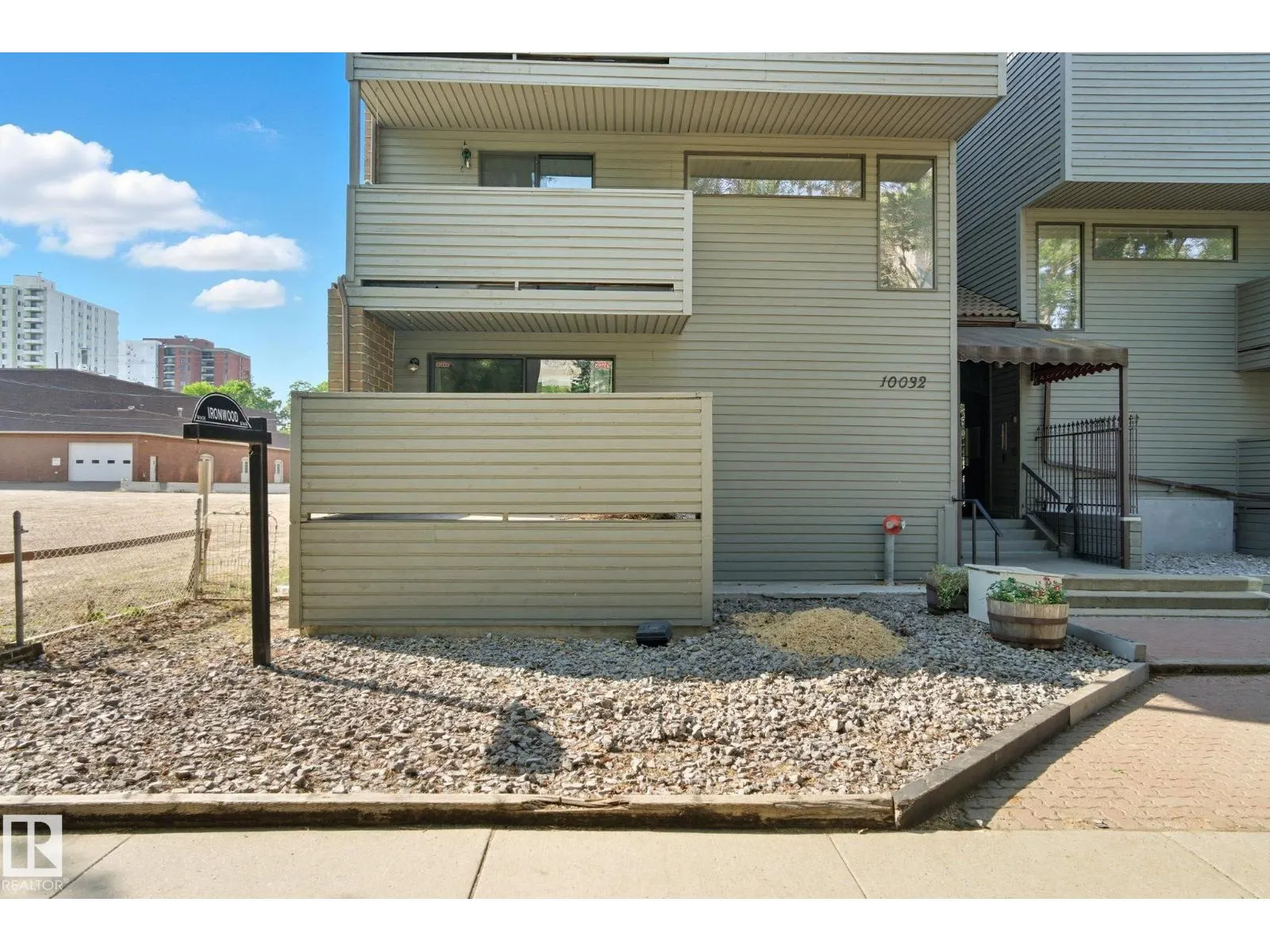 #3 10032 113 ST NW