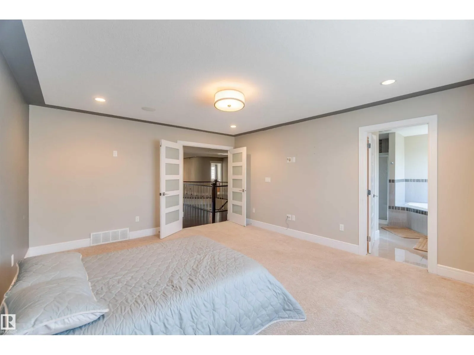 3948 CLAXTON LO SW