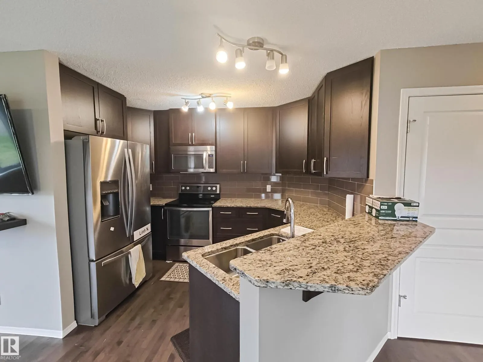 12530 172 AV NW NW