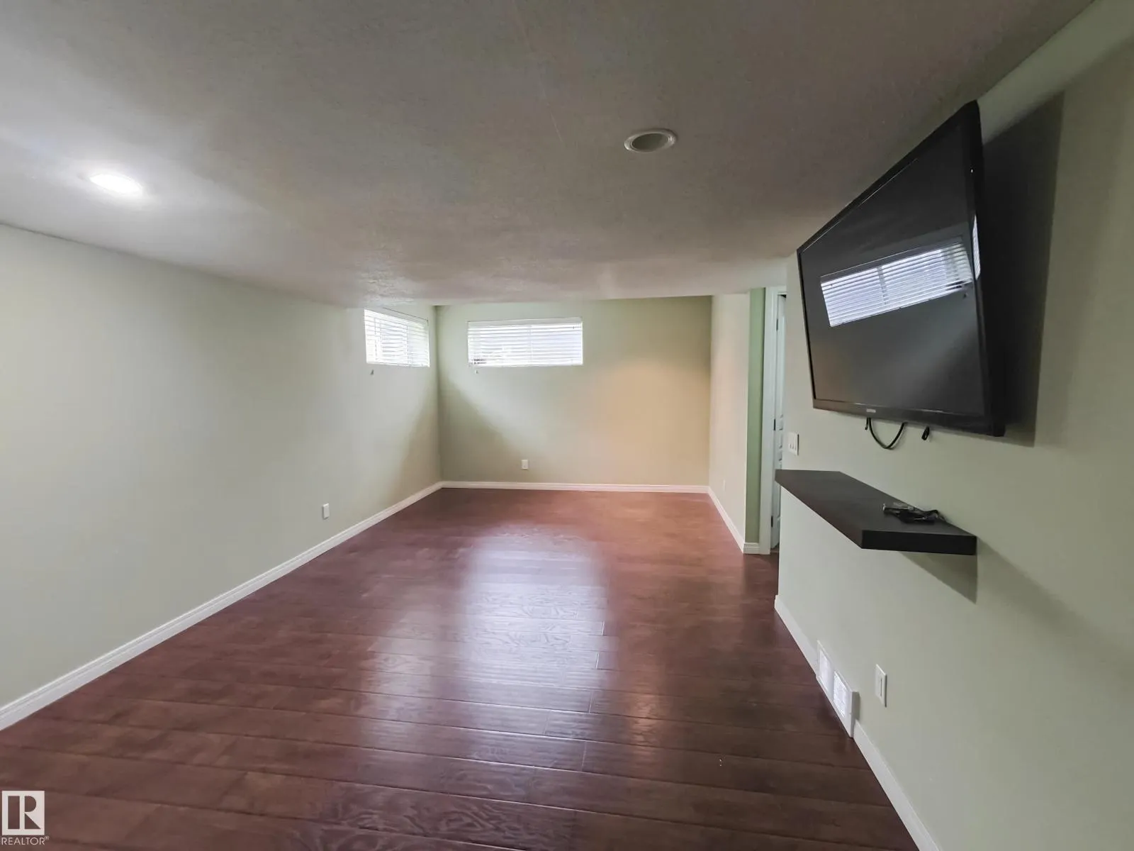 12530 172 AV NW NW
