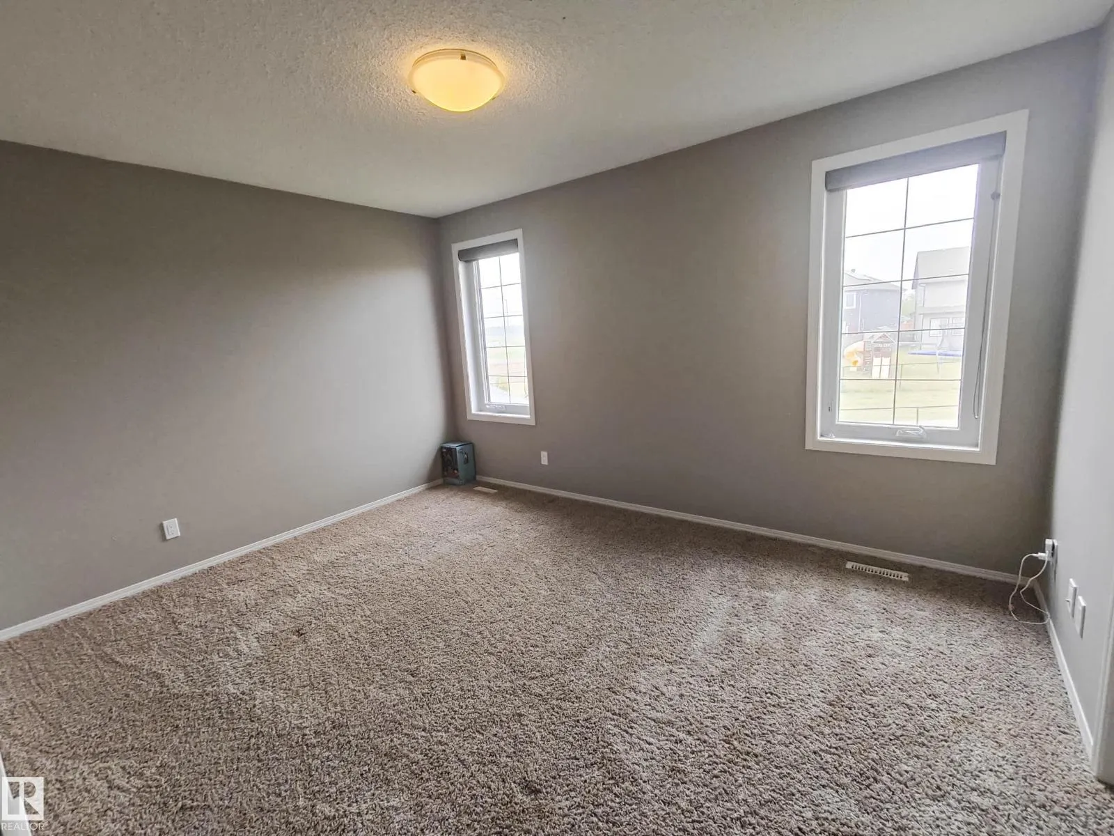 12530 172 AV NW NW